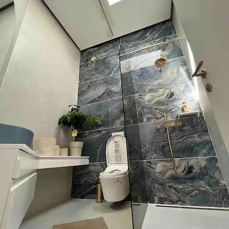 Sea View 2 Bedroom ポルトローシュ