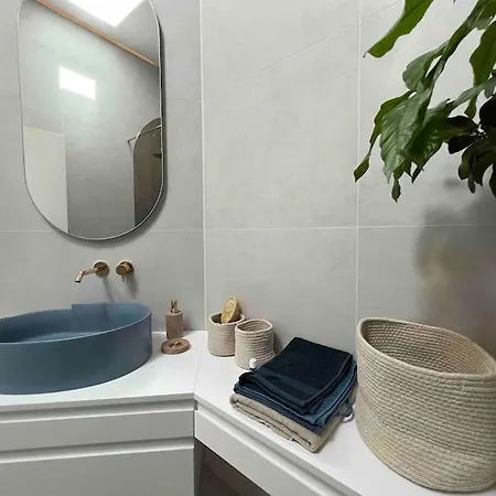 Sea View 2 Bedroom ポルトローシュ